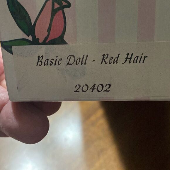 Robert Tonner. kitty Collier 18” Basic Doll  Red Hair. 20402 new in box - Picture 7 of 7